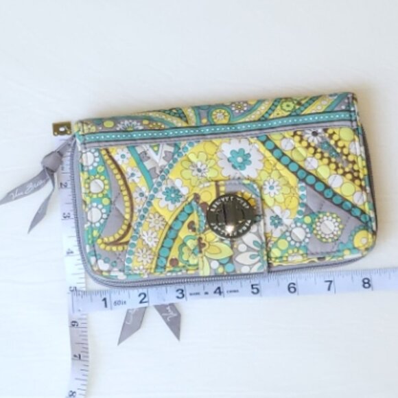 Vera Bradley Wallet Eloise Turnlock Wristlet Lemon Parfait Green Yellow Floral - Picture 7 of 7